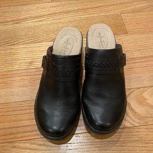 Clark’s Ultimate Comfort Clogs